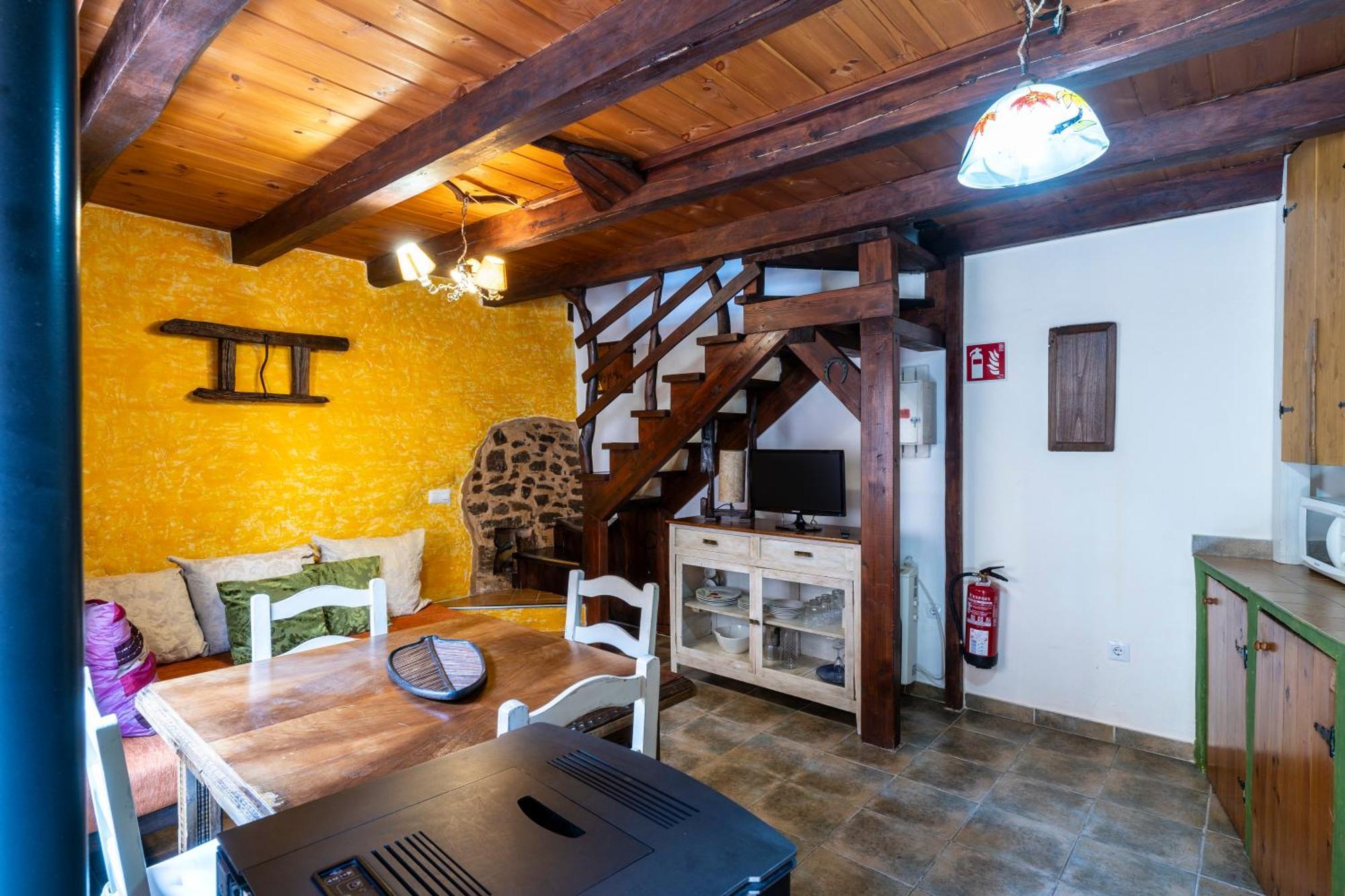 Casa De Turismo Rural Sardom3 Bembibre  Exteriör bild