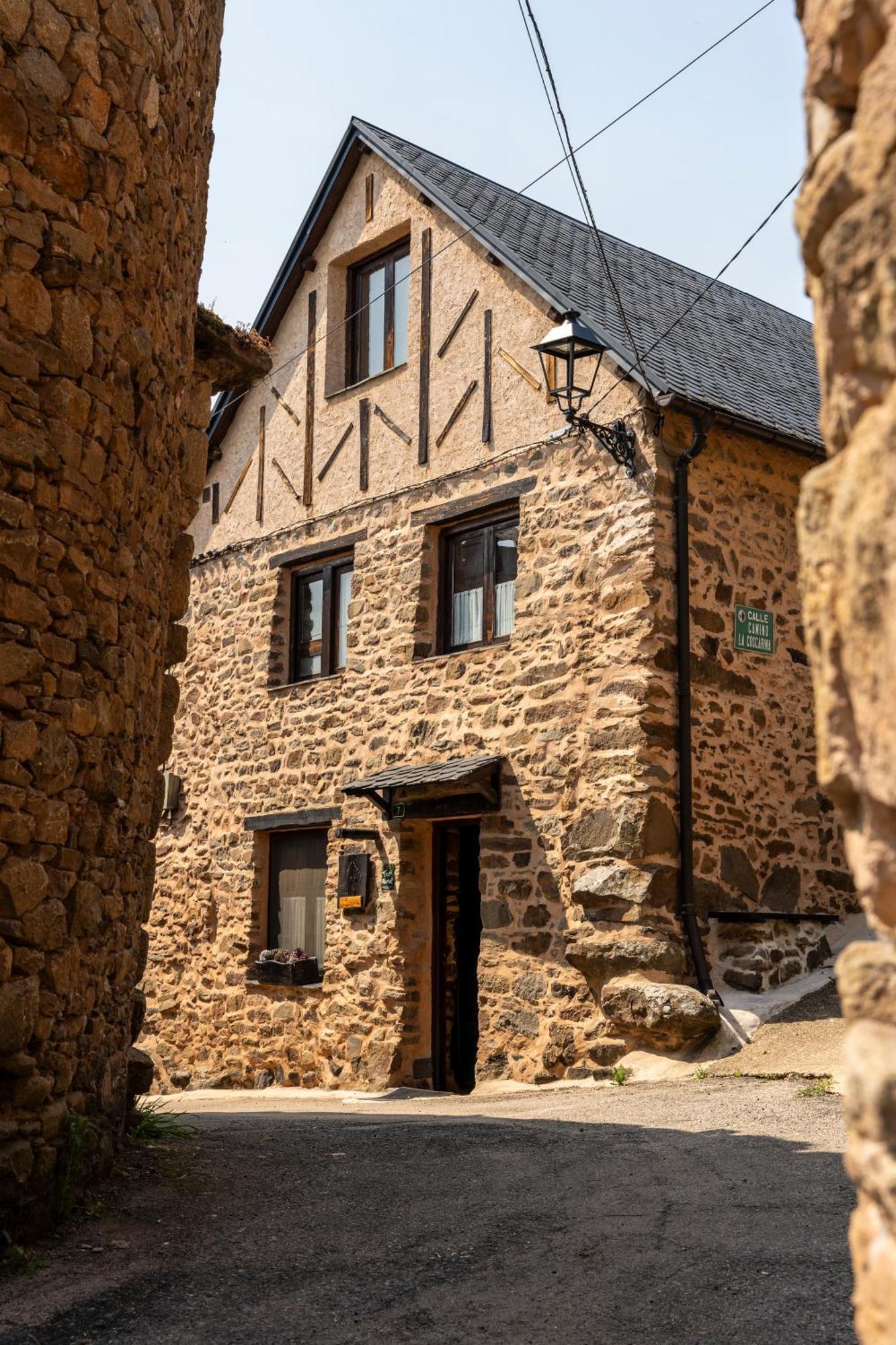 Casa De Turismo Rural Sardom3 Bembibre  Exteriör bild