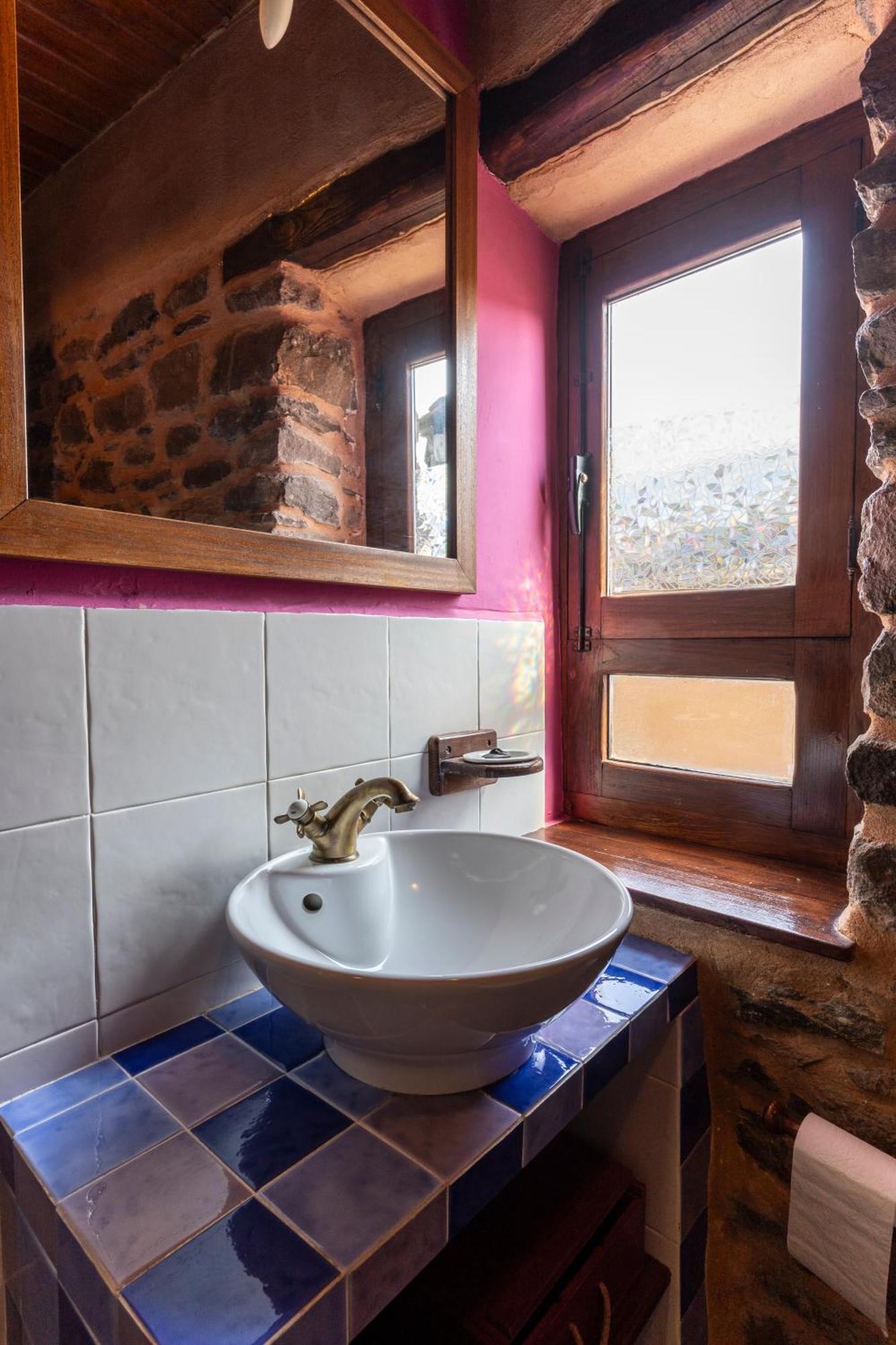 Casa De Turismo Rural Sardom3 Bembibre  Exteriör bild